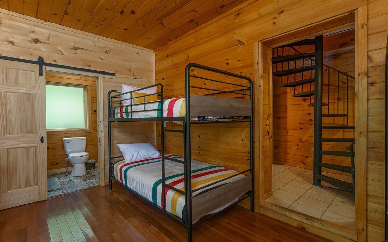 Grand Ole Chalet - Mt Viewsfireplacefirepitarcade Гатлинбург Экстерьер фото